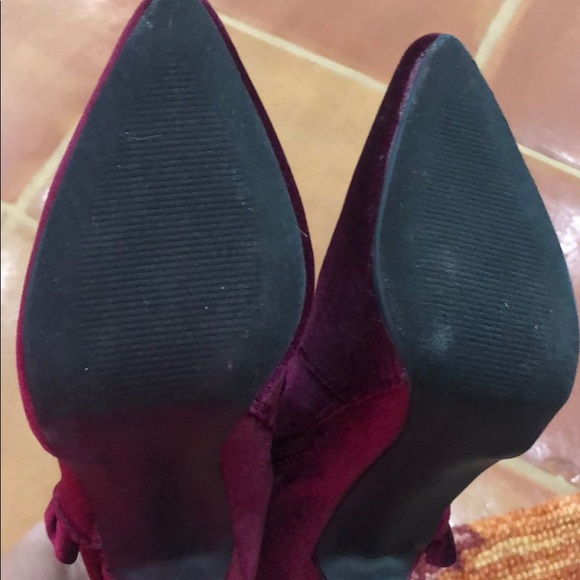 Latrice Velvet Bootie - Picture 4 of 5